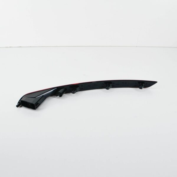 NEW VOLKSWAGEN BEETLE A5 REAR BUMPER RIGHT SIDE REFLECTOR 5C5945702D - Image 4
