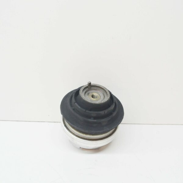 NEW MERCEDES-BENZ E W211 FRONT  ENGINE MOUNT A211240001764 - Image 2
