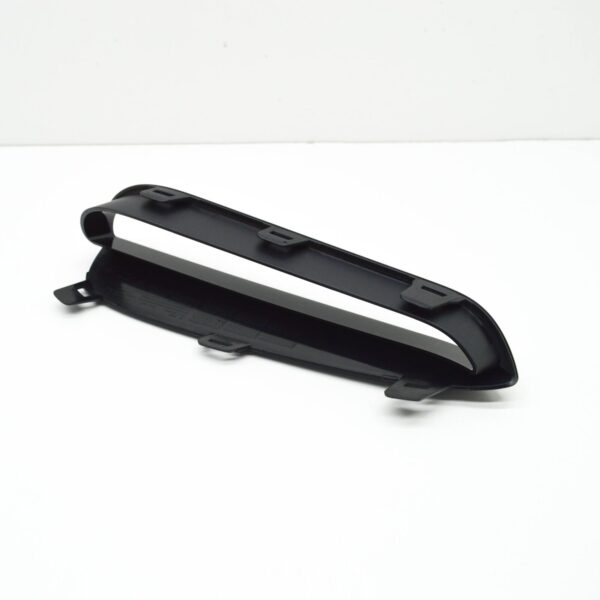 NEW BMW 1 F40 M FRONT RIGHT SIDE GRILLE TRIM 51118075626 ORIGINAL - Image 4