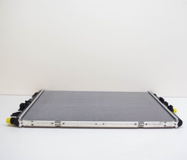 NEW MERCEDES-BENZ C-CLASS W205 AMG WATER COOLER RADIATOR A0995005403 - Image 3