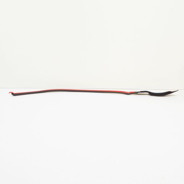 NEW VOLKSWAGEN TOUAREG 7P REAR LEFT DOOR FRONT SEAL 7P6839717B - Image 4