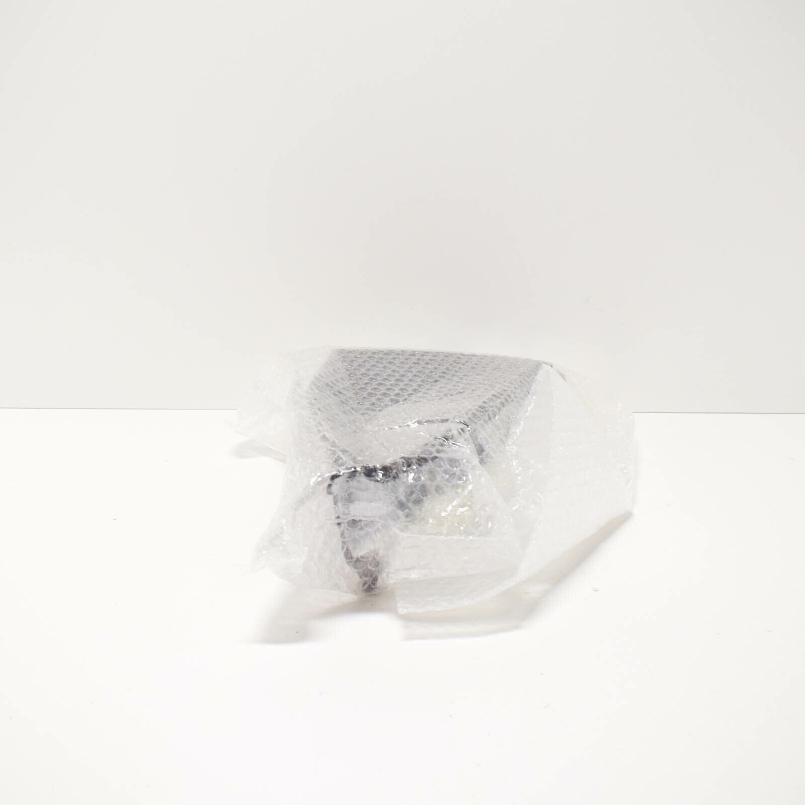 NEW AUDI A5 8W6 LEFT INTERIOR QUARTER PANEL TRIM PANEL 8W8867287AXTY 4 NEW AUDI A5 8W6 LEFT INTERIOR QUARTER PANEL TRIM PANEL 8W8867287AXTY - Image 4