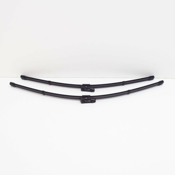 NEW AUDI Q3 8U FRONT WINDSHIELD AERODYNAMIC WIPER BLADE LHD 8U1998002 - Image 4