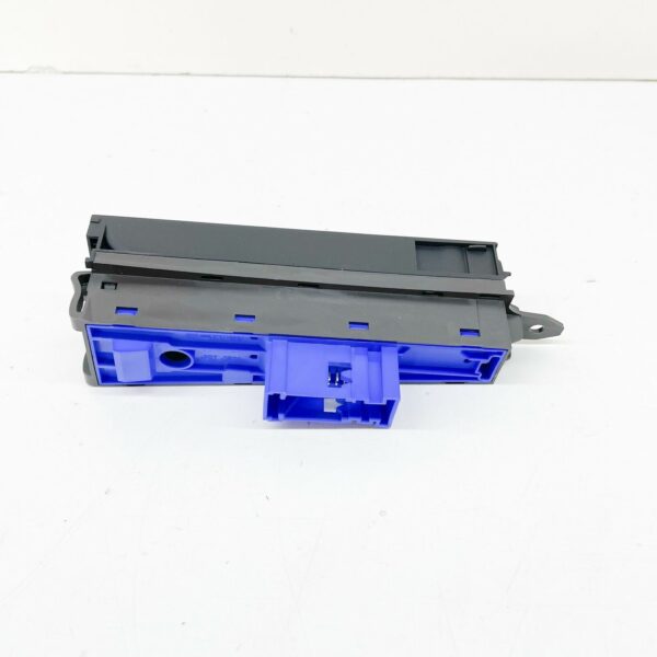 NEW VOLKSWAGEN PASSAT B7 PUSH BUTTON CONTROL PANEL RHD 3AC927238WHS - Image 4