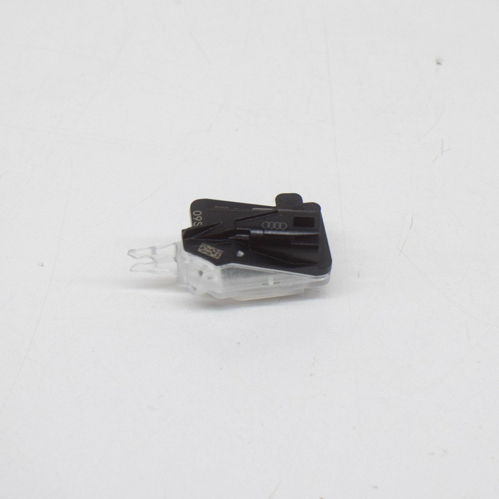 NEW AUDI A4 B9 FRONT RIGHT DOOR COURTESY LIGHT 8W0947134 4 NEW AUDI A4 B9 FRONT RIGHT DOOR COURTESY LIGHT 8W0947134 - Image 4