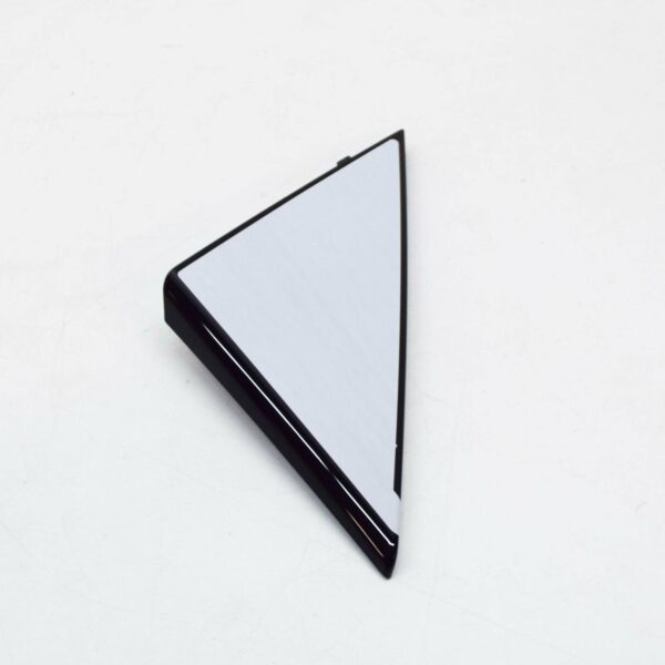 NEW AUDI R8 4S3 FRONT LEFT DOOR TRIANGLE TRIM 4S0837637 - Image 4