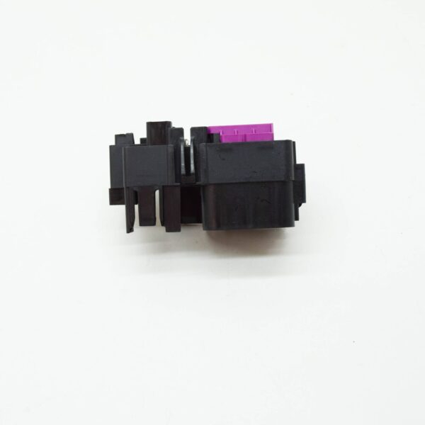 NEW VOLKWAGEN CADDY SB FUSE RELAY PLATE 5WA941824B ORIGINAL - Image 3
