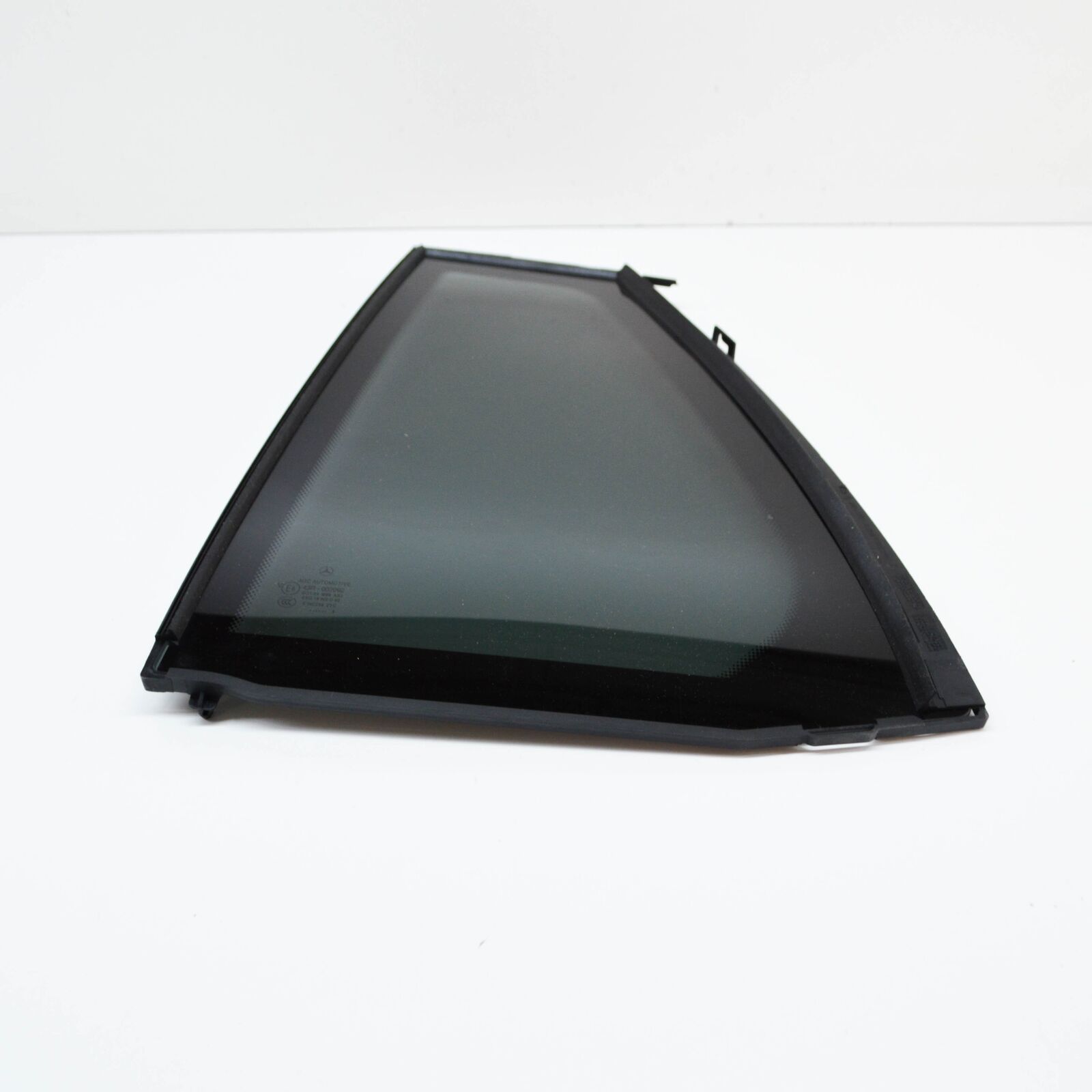 NEW MERCEDES-BENZ C-CLASS S204 REAR LEFT DOOR WINDOW A2047301755 3 NEW MERCEDES-BENZ C-CLASS S204 REAR LEFT DOOR WINDOW A2047301755 - Image 3