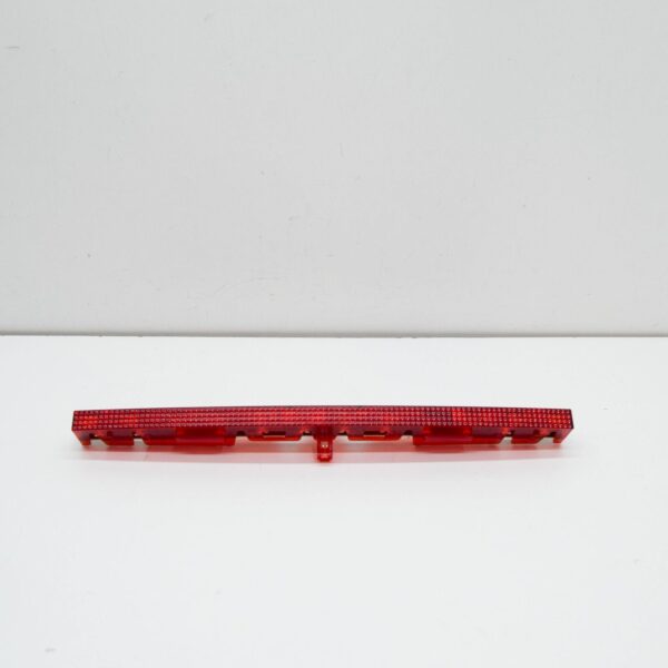 NEW SEAT EXEO ST 3R5 REAR THIRD BRAKE CENTRE STOP LIGHT 3R5945097 ORIGINAL - Image 3