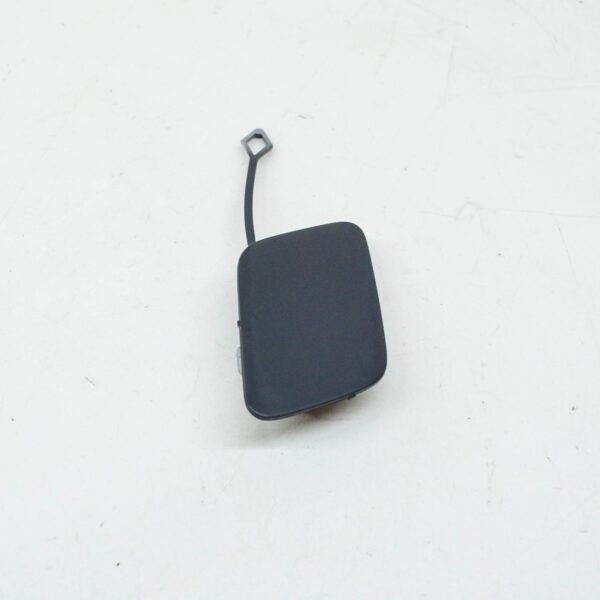 NEW AUDI A3 SPORTBACK 8V E-TRON FRONT BUMPER TOW EYE COVER 8V3807241AGRU - Image 3