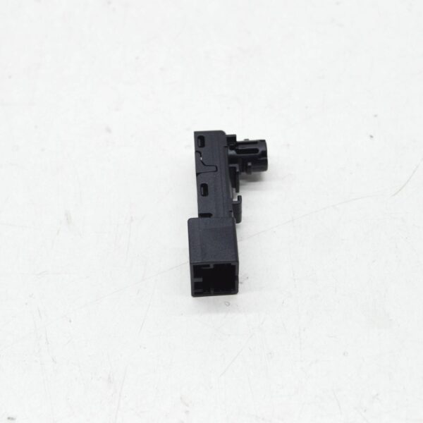 NEW AUDI Q7 4M REAR RIGHT DOOR CARD PANEL LED MODULE 4M0947355D ORIGINAL - Image 3