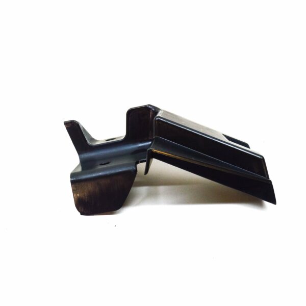 NEW BMW X1 E84 FRONT RIGHT M AIR DUCT BRACKET 51748052618 8052618 ORIGINAL - Image 3