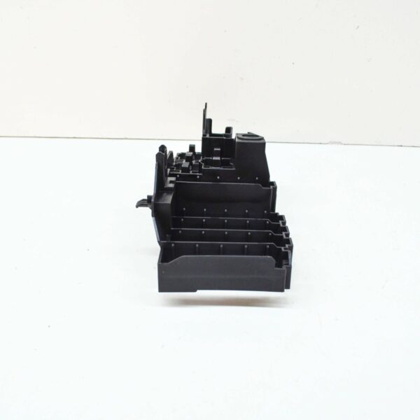 NEW AUDI A4 B8 ALLROAD RIGHT REAR FUSE HOLDER 8K0971845A ORIGINAL - Image 3