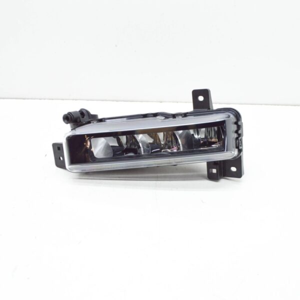 NEW BMW 1 F40 FRONT RIGHT LED FOG LIGH T63177471082 - Image 3