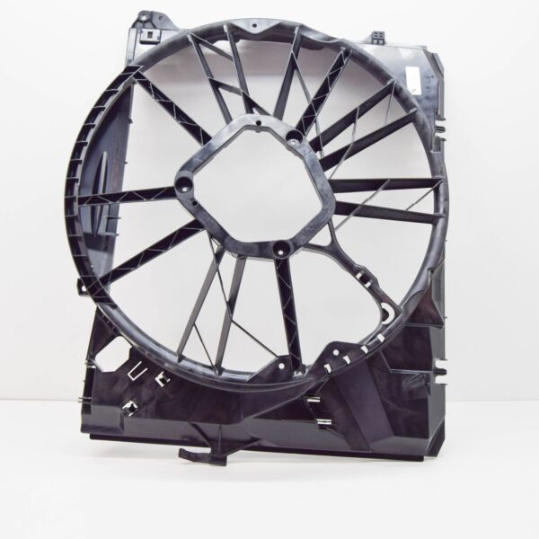 NEW BMW E82 E88 E90 E90N E92 E92N E93 RADIATOR FAN SHROUD 7557814 17117557814 - Image 3