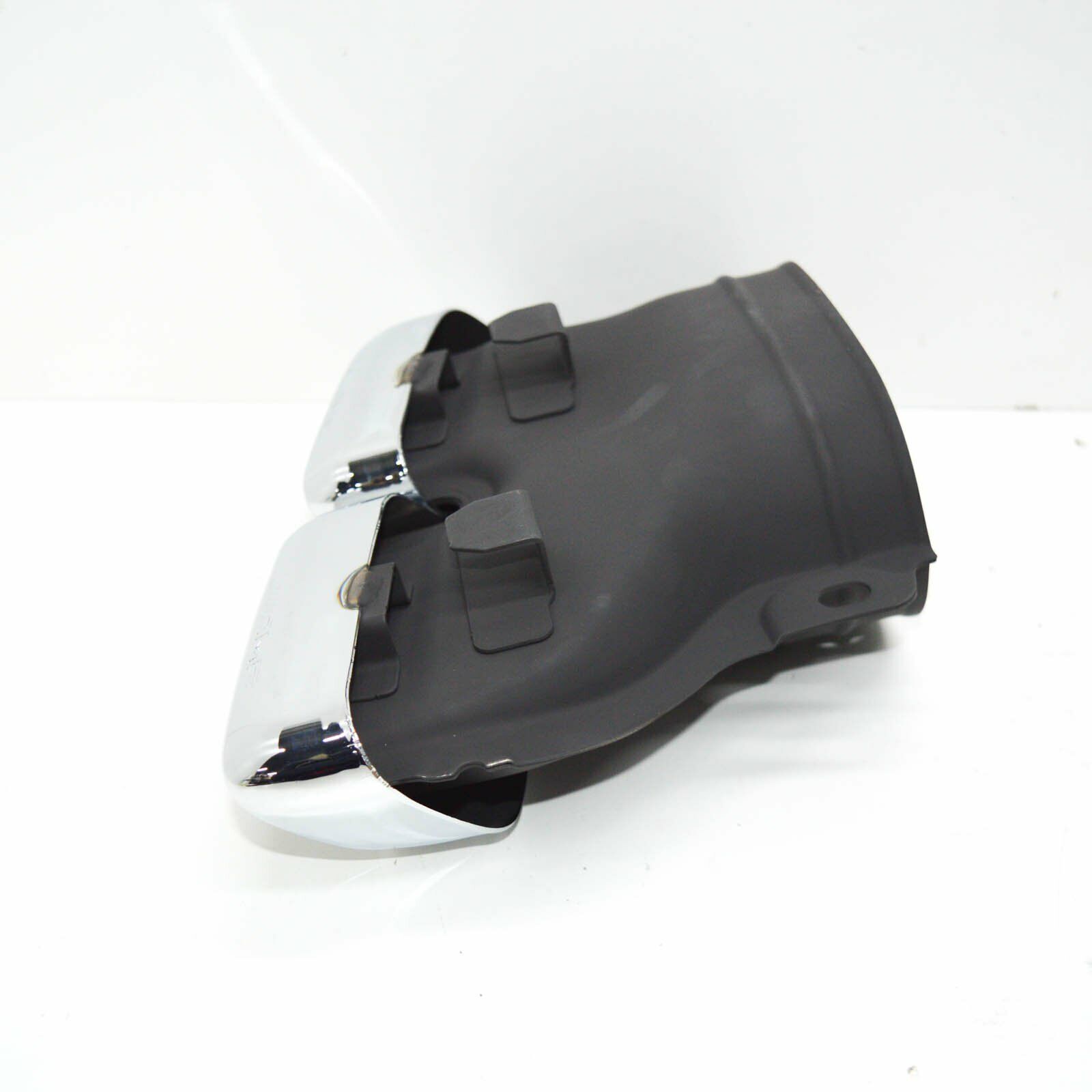 NEW MERCEDES-BENZ C-CLASS W205 LEFT AMG EXHAUST COVER A2054900427 4 NEW MERCEDES-BENZ C-CLASS W205 LEFT AMG EXHAUST COVER A2054900427 - Image 4