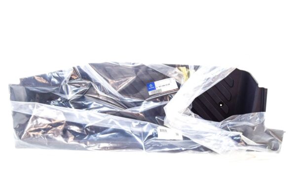 NEW MERCEDES-BENZ SPRINTER 903 RIGHT ENTRANCE COVERING A9096860600 ORIGINAL - Image 3