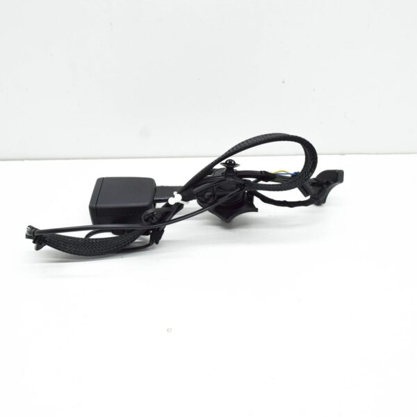 NEW VOLKSWAGEN TIGUAN AD MK2 REAR RIGHT SEAT BELT LATCH 5NA857754BMNB ORIGINAL - Image 3