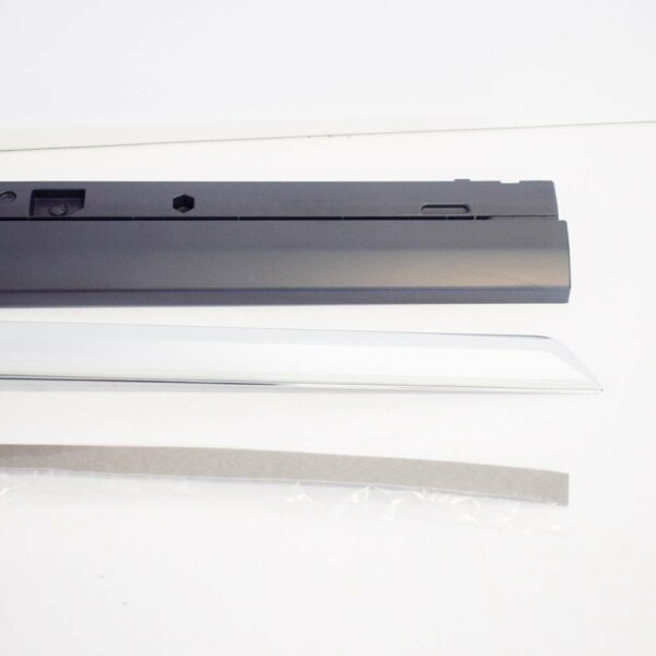 NEW VW PASSAT B7 REAR RIGHT DOOR LOWER MOLDING 3AA854950AGRU - Image 5
