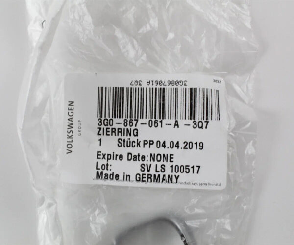 NEW VW PASSAT B8 FRONT LEFT DOOR PULL HANDLE TRIM RING 3G0867061A3Q7 ORIGINAL - Image 3