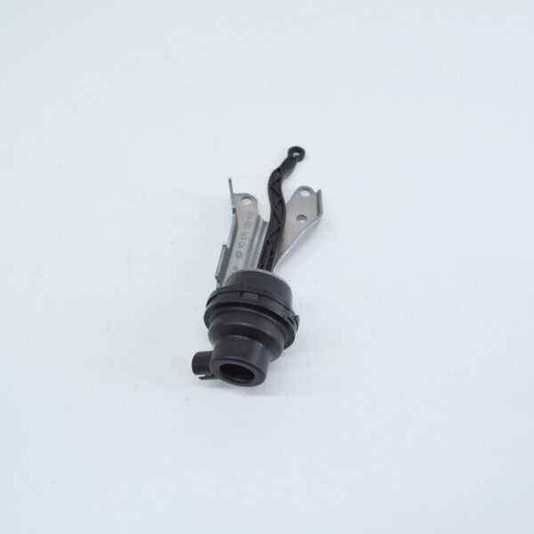NEW MB C W204 EXHAUST GAS RECIRCULATION VACUUM CELL A6511410469 ORIGINAL - Image 3