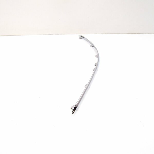NEW MERCEDES BENZ W204 FRONT LEFT BUMPER MOLDING TRIM A2048850721 ORIGINAL - Image 3