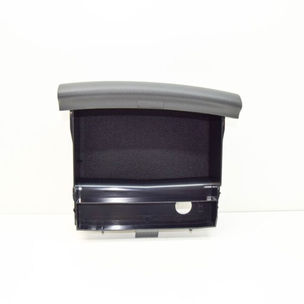 NEW VW T-ROC FRONT RIGHT UNDER SEAT DRAWER 5NA88260282V ORIGINAL - Image 3