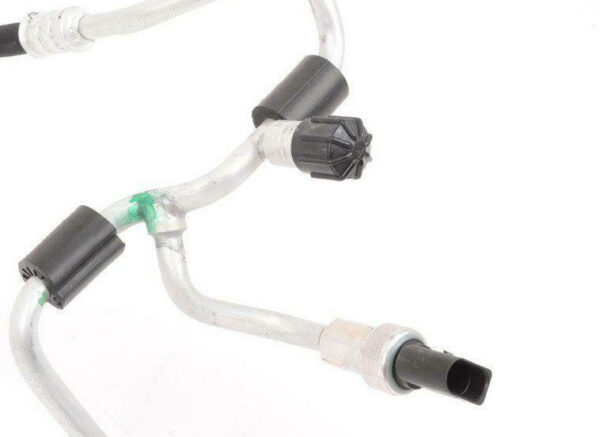 NEW VOLKSWAGEN BEETLE A5 A/C REFRIGERANT LINE 5C0820741C ORIGINAL - Image 3