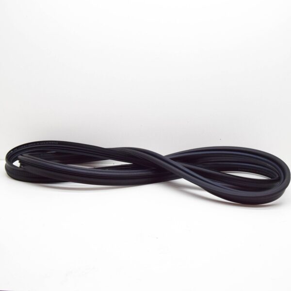 NEW MERCEDES-BENZ GLA H247 BOOTLID WEATHER STRIP SEAL A2477406400 ORIGINAL - Image 3