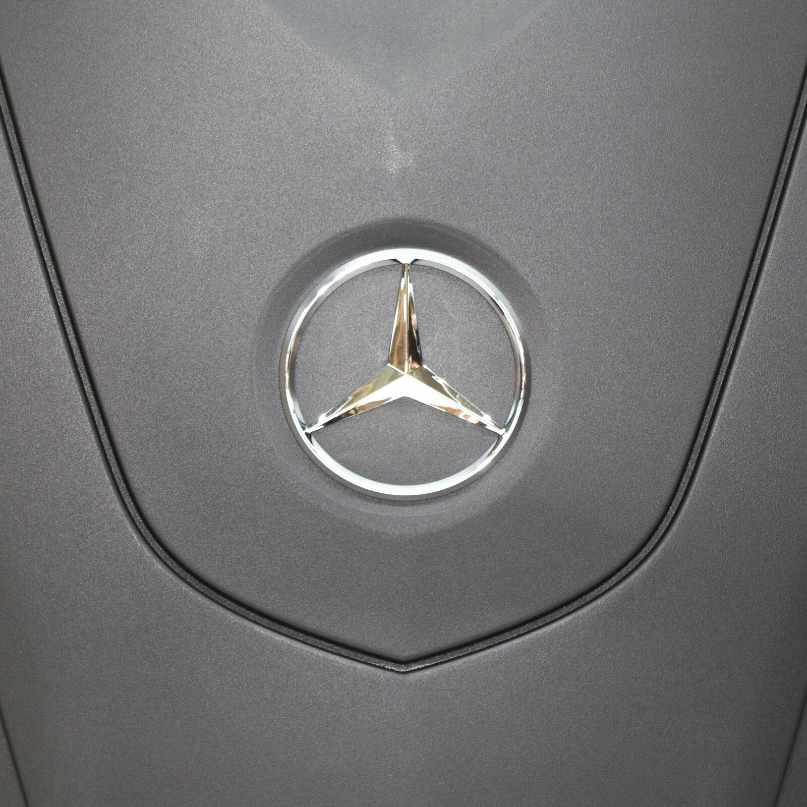 NEW MERCEDES-BENZ C-CLASS W205 ENGINE TOP COVER A2760107506 ORIGINAL 3 NEW MERCEDES-BENZ C-CLASS W205 ENGINE TOP COVER A2760107506 ORIGINAL - Image 3