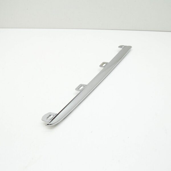 NEW MERCEDES-BENZ E W213 RADIATOR GRILLE RIGHT TRIM MOLDING A2388881000 ORIGINAL - Image 3