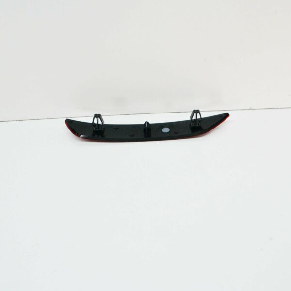 NEW AUDI Q2 REAR LEFT BUMPER LIGHT REFLECTOR 81A945105 ORIGINAL - Image 3