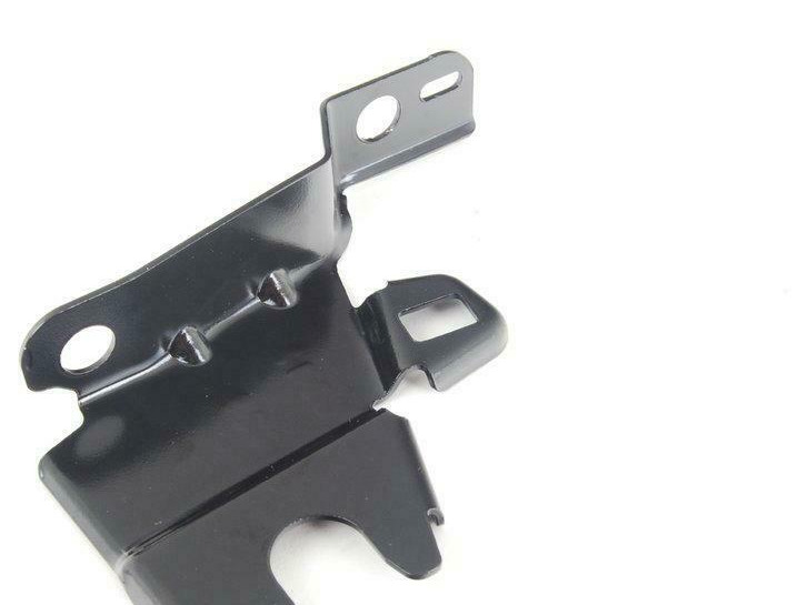 NEW AUDI A4 B8 FRONT LEFT HEADLIGHT RETAINING PLATE 8T0941355A ORIGINAL 3 NEW AUDI A4 B8 FRONT LEFT HEADLIGHT RETAINING PLATE 8T0941355A ORIGINAL - Image 3