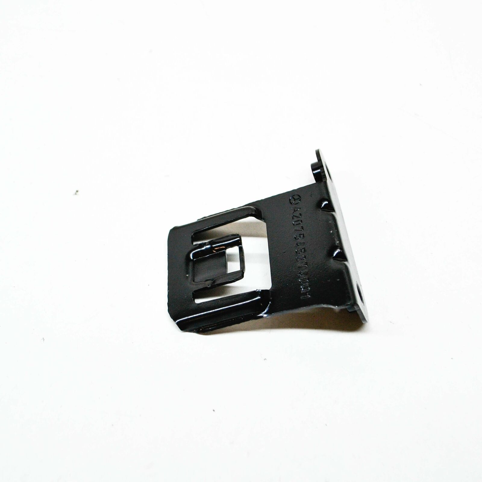 NEW MERCEDES-BENZ E COUPE C207 FRONT RIGHT FRAME BRACKET A2075452740 ORIGINAL 3 NEW MERCEDES-BENZ E COUPE C207 FRONT RIGHT FRAME BRACKET A2075452740 ORIGINAL - Image 3