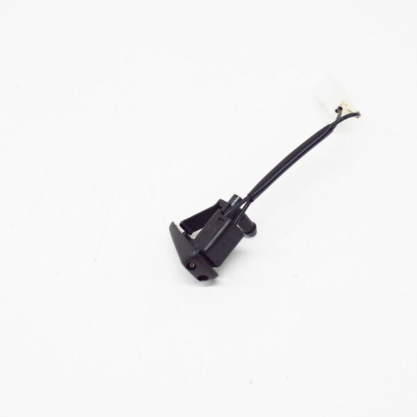 NEW MERCEDES-BENZ C W202 WINDSHIELD WASHER NOZZLE RIGHT A2028601047 - Image 5