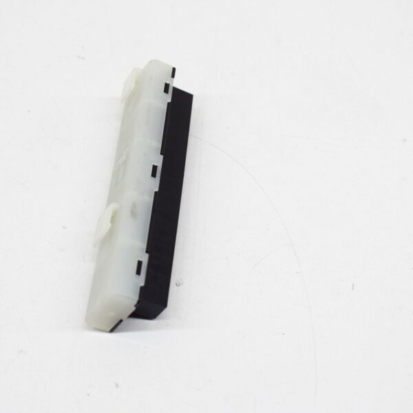 NEW MERCEDES-BENZ C W204 DISTRIBUTOR BLOCK A0045468040 ORIGINAL - Image 3
