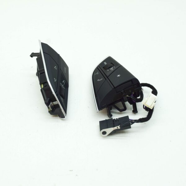 NEW AUDI Q7 4M STEERING WHEEL BUTTONS 4M8951523J ORIGINAL - Image 3