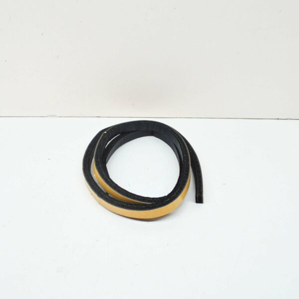 NEW MERCEDES-BENZ E W211 CROSS MEMBER SEALING A2118311198 ORIGINAL - Image 3