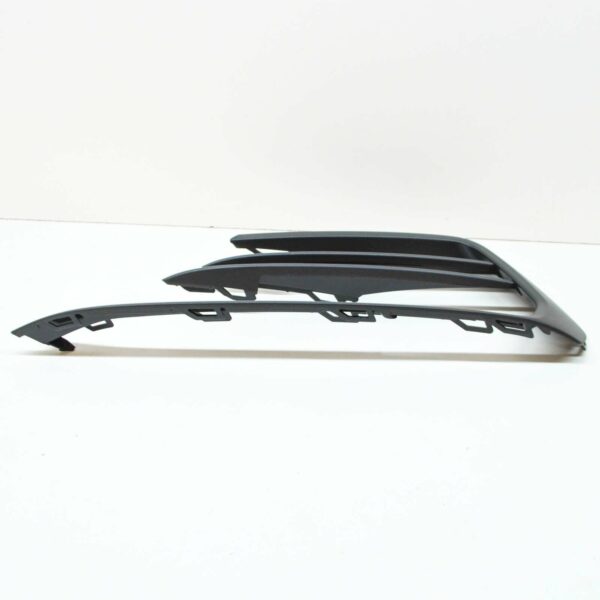 NEW VOLKSWAGEN GOLF MK7 GTI FRONT LEFT BUMPER GRILLE TRIM 5G0853665P9B9 ORIGINAL - Image 3