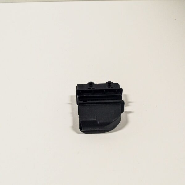 NEW AUDI A1 8X FLAT CONTACT HOUSING WITH LOCKING MECHANISM 8K0972701 ORIGINAL - Image 3