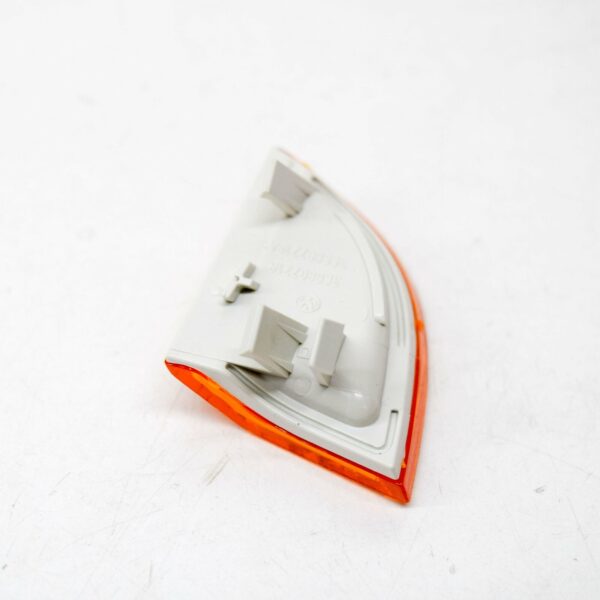 NEW VW PASSAT CC A6 FRONT RIGHT TURN INDICATOR REFLECTOR 3C8807718A - Image 5