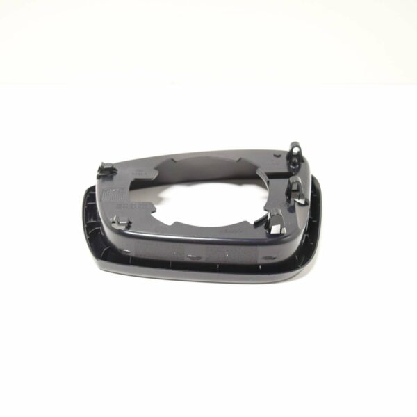 NEW VOLKSWAGEN JETTA MK6 RIGHT SIDE MIRROR INNER FRAME TRIM 5C6857602A - Image 5