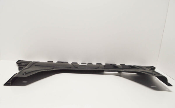 NEW VW GOLF MK7 FRONT CENTER ENGINE UNDERTRAY BELLY PAN 3Q0825235A - Image 5