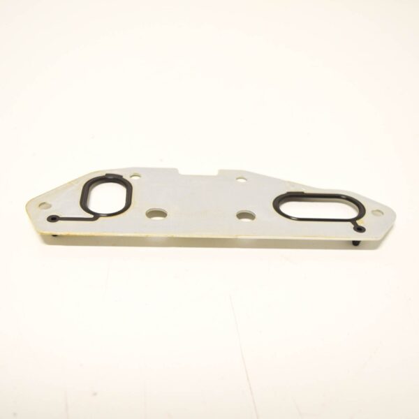 NEW VOLKSWAGEN TOUAREG 7P ENGINE OIL COOLER GASKET 06E117070J ORIGINAL - Image 3