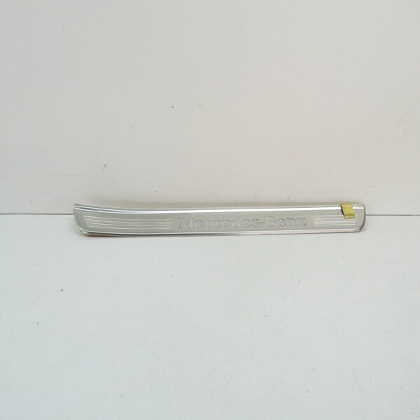 NEW MERCEDES-BENZ S W222 REAR RIGHT INTERIOR STEP TRIM A2226803735 ORIGINAL - Image 3