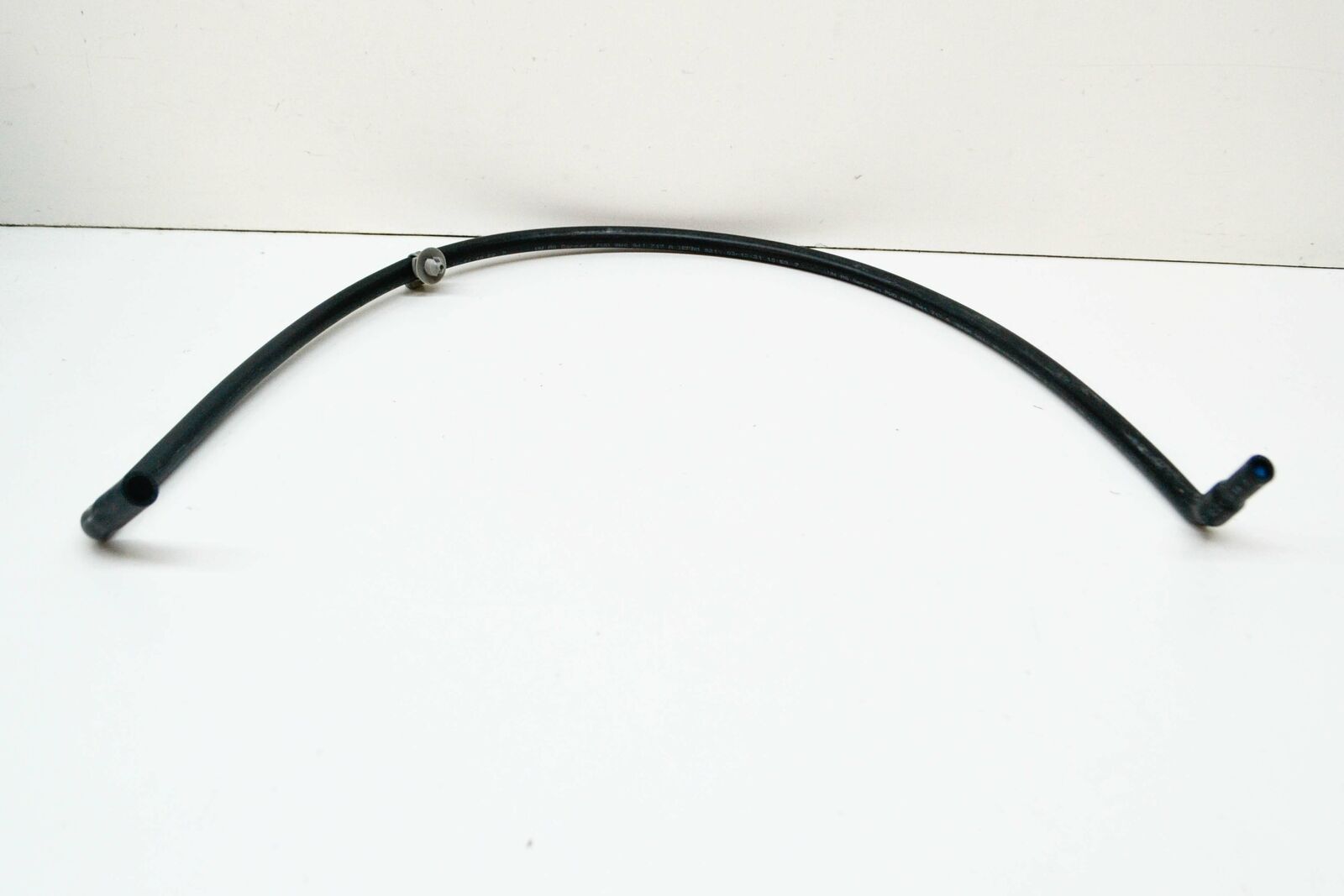 NEW AUDI A4 B9 FRONT LED HEADLIGHT DRAIN VENT HOSE 8W0941717A ORIGINAL 3 NEW AUDI A4 B9 FRONT LED HEADLIGHT DRAIN VENT HOSE 8W0941717A ORIGINAL - Image 3