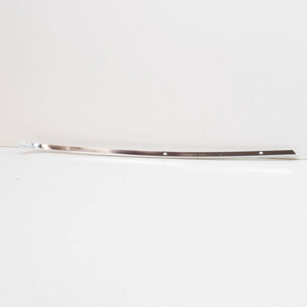 NEW MERCEDES-BENZ SL R107 WINDSCREEN LEFT DRIP MOULDING A1076980901 ORIGINAL - Image 3