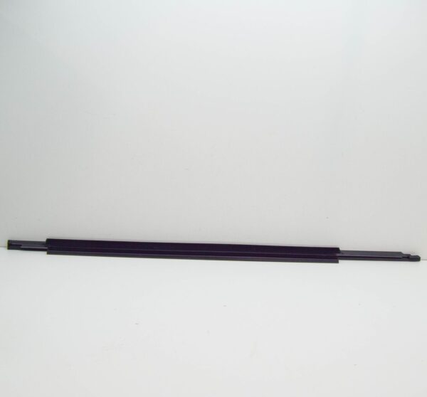 NEW AUDI Q3 8U FRONT LEFT OUTER DOOR WINDOW APERTURE SEAL 8U0837477 ORIGINAL - Image 3