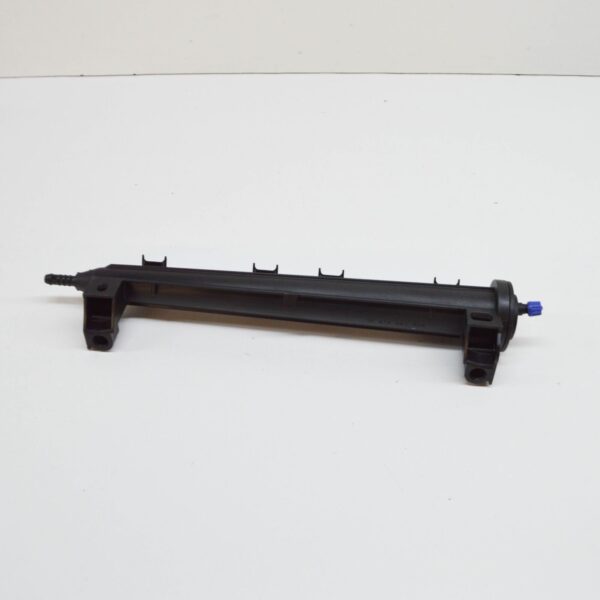 NEW VOLKSWAGEN CADDY 2K MK3 FUEL RAIL 06A133317AS ORIGINAL - Image 3