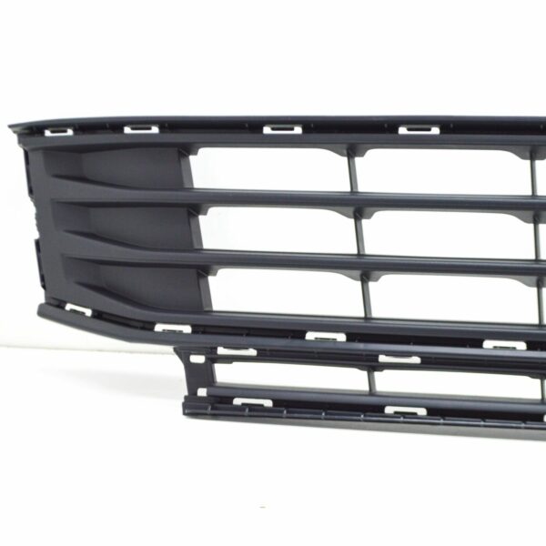 NEW VOLKSWAGEN TOURAN 5T FRONT BUMPER LOWER VENT GRILLE 5TA853677K9B9 - Image 5